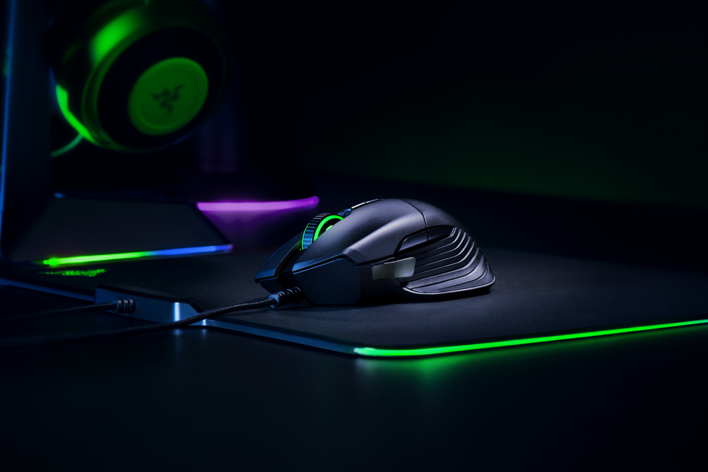 Razer Rz01 02330100 R3 U1 Mouse Basilisk Chroma Mmo 16000 Dpi5 G, Negro - ordena-com.myshopify.com