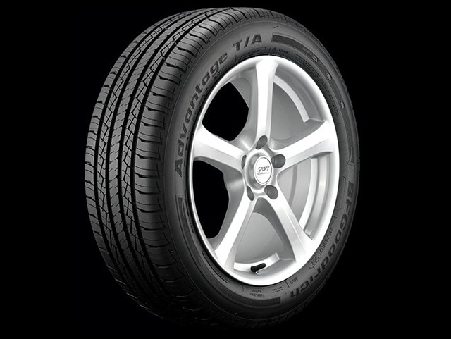 Llanta 215/60R16 BFGoodrich ADVANTAGE T/A 95H