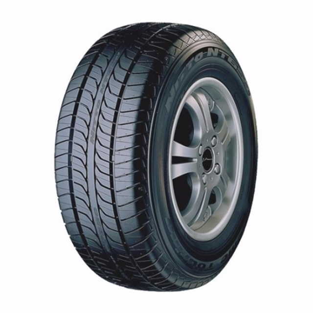 Llanta 205/70R15 Nitto NT650 96H