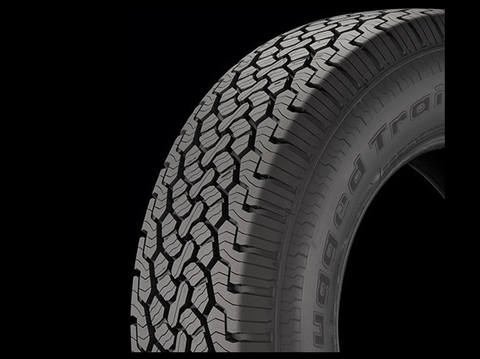 Llanta 245/75R17 BFGOODRICH RUGGED TRAIL T/A LT 121R