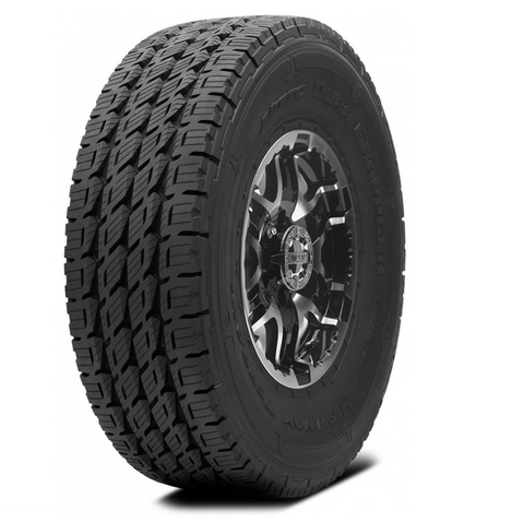 Llanta 235/70R16 Nitto NTGH Dura Grappler 106H