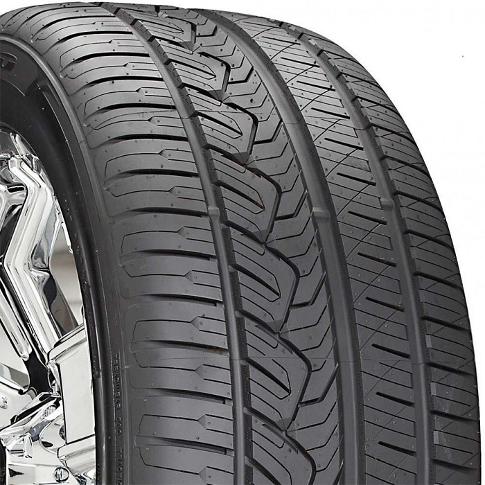 Llanta 235/55R18 NITTO 421Q 104V